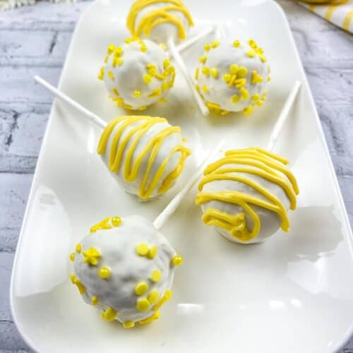 Lemon Cake Pops - Bake What You Love