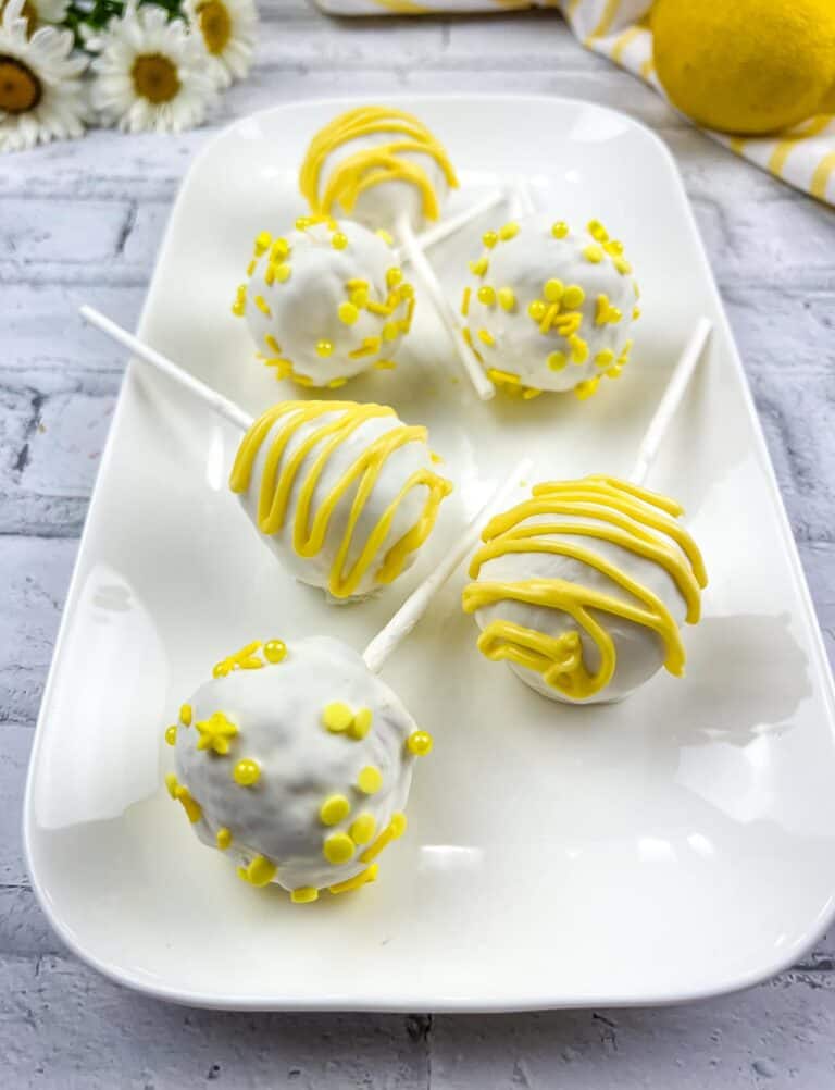 Lemon Cake Pops - Bake What You Love