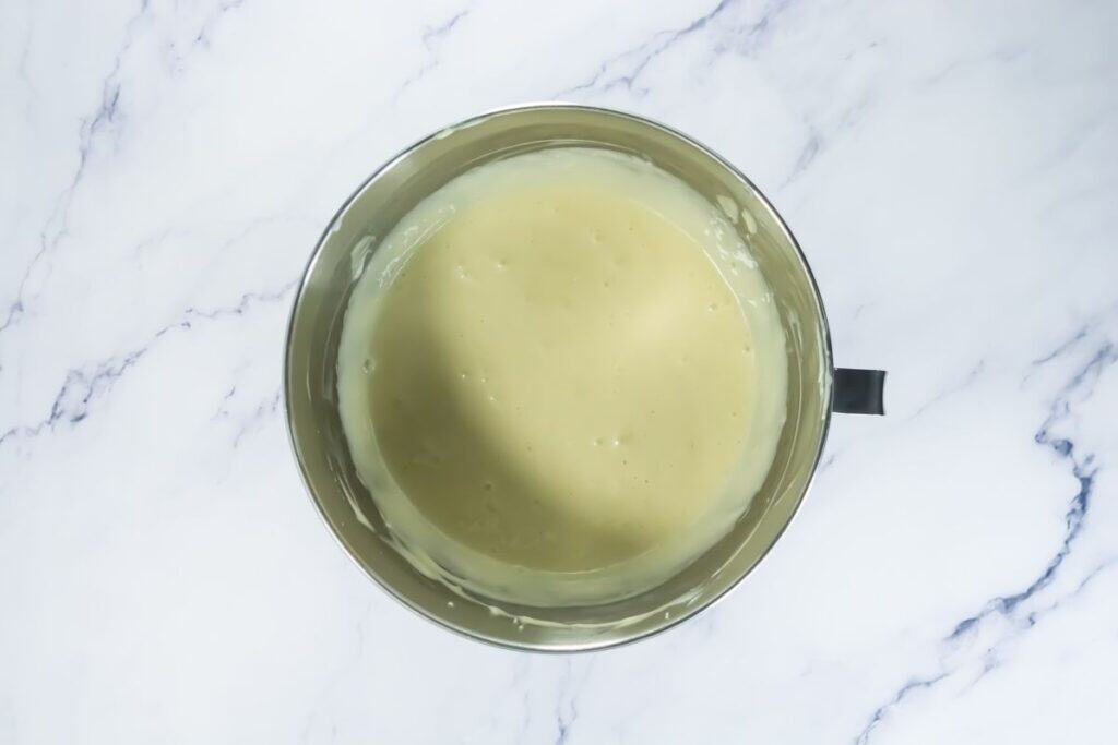Cheesecake batter into a medium bowl.
